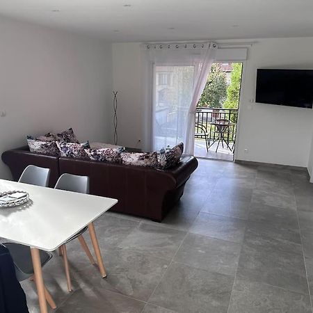 Apartamento Chez Sana Saint-Dizier Exterior foto